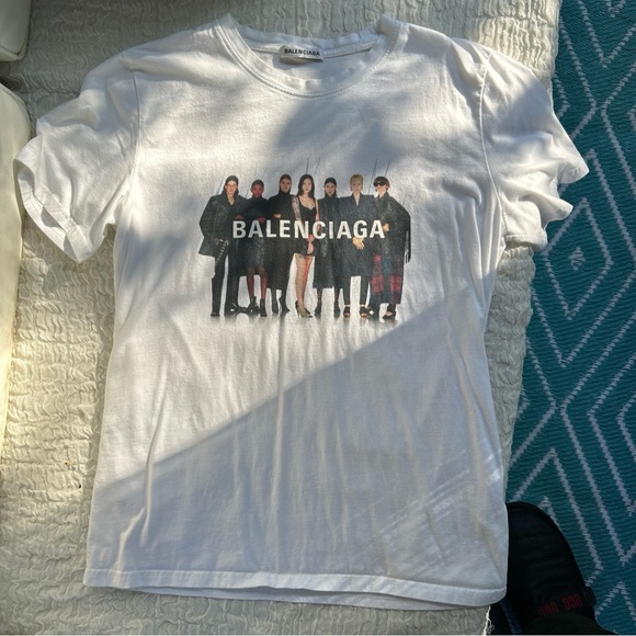 Balenciaga Family T Shirt Unisex M/L - Picture 1 of 8